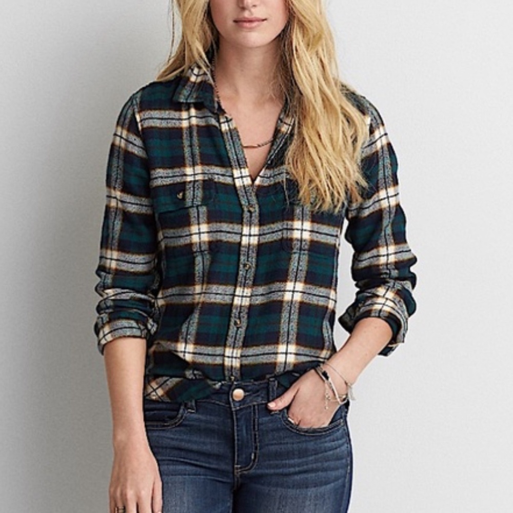 AMERICAN EAGLE Ahh-mazingly Soft Flannel - M